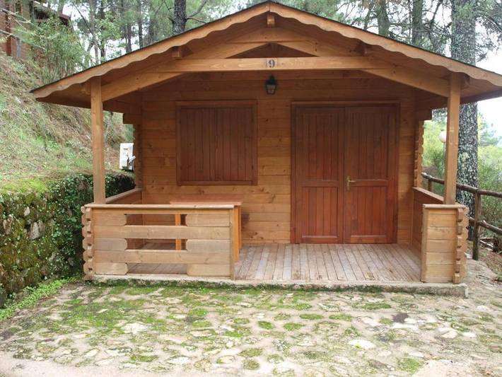 Location de vacances pour 3 personnes, avec bassin pour enfant et vue ainsi que terrasse et piscine à Lanzahíta - 4