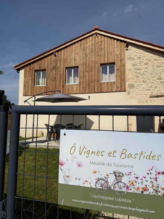 Appartement entier, One-Bedroom Apartment in Sauveterre-de-Guyenne, Région de Langon