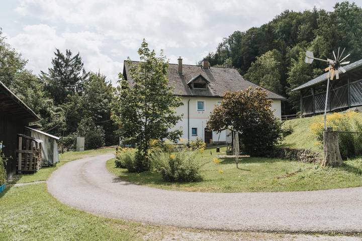 Ferienwohnung für 5 Personen, mit Ausblick und Garten - 1