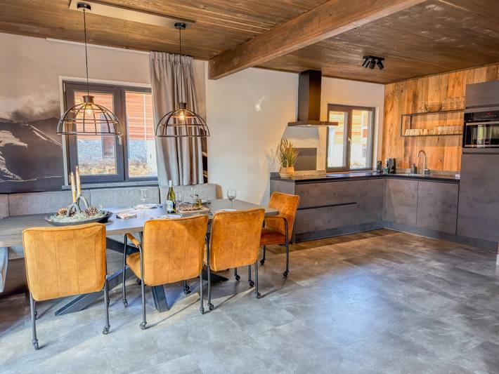 Chalet mit Sauna und Bergblick am Afritzer See in Afritz am See, Villach-Land