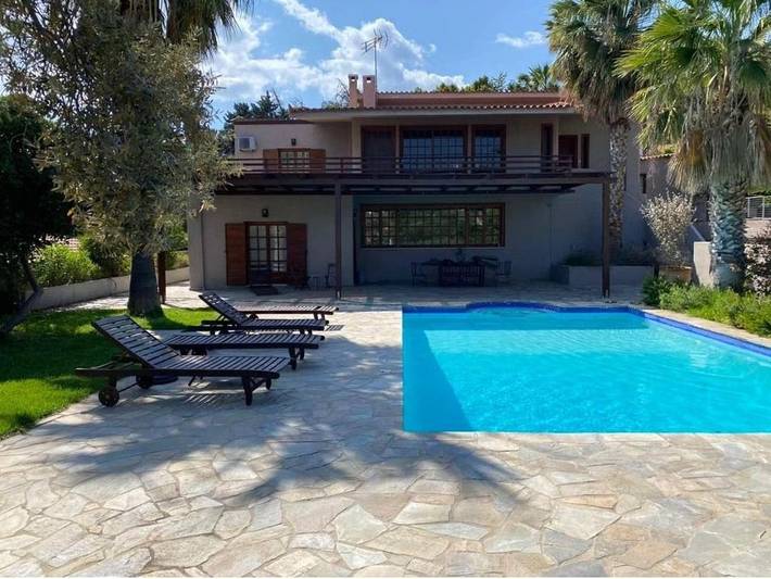 Ferienwohnung für 12 Personen, mit Ausblick und Pool sowie Balkon und Garten - 1