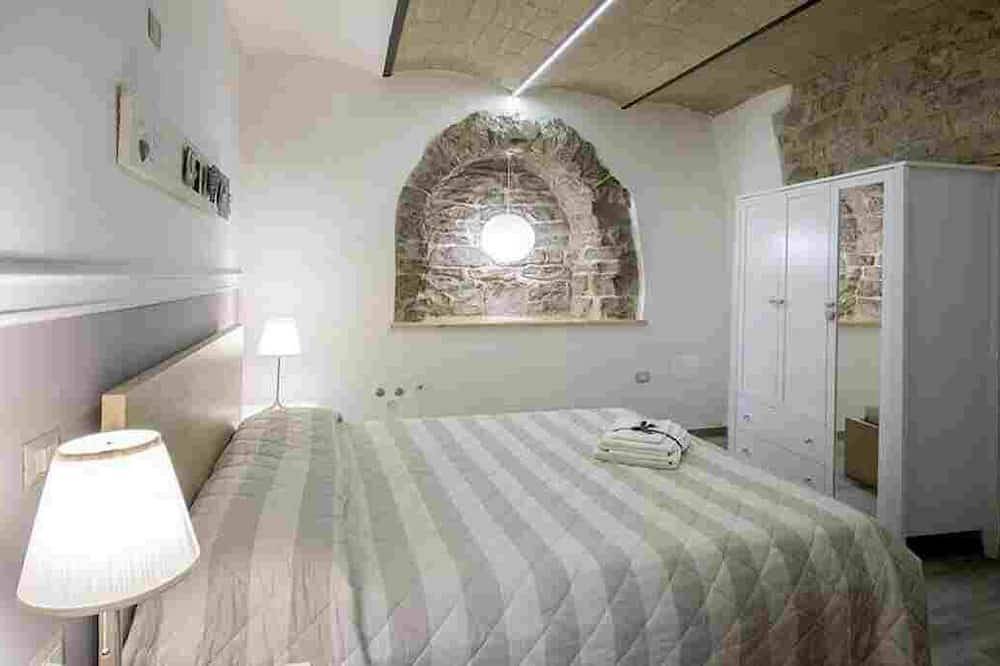 Ganze Wohnung, Cozy 1-bedroom retreat in Spello with charming décor and historic beauty! in Spello, Perugia Provinz