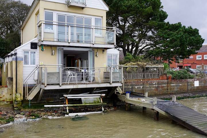 Ferienhaus für 6 Personen, mit Balkon und Garten in New Forest
