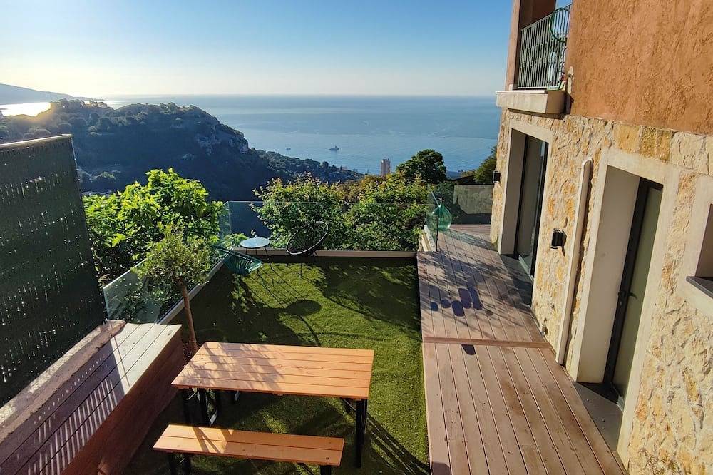 Appartement entier, Appartement indépendant vue exceptionnelle in La Turbie, Côte méditerranéenne (France)