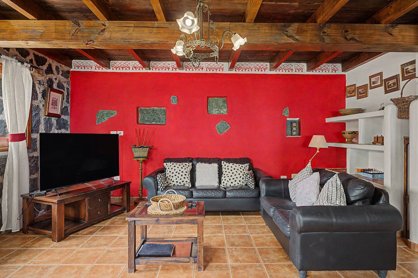 Ferienhaus 'Casa Tabobo 2 Schlafzimmer Landhaus' mit Meerblick, privater Terrasse & Wlan in Tías, Lanzarote