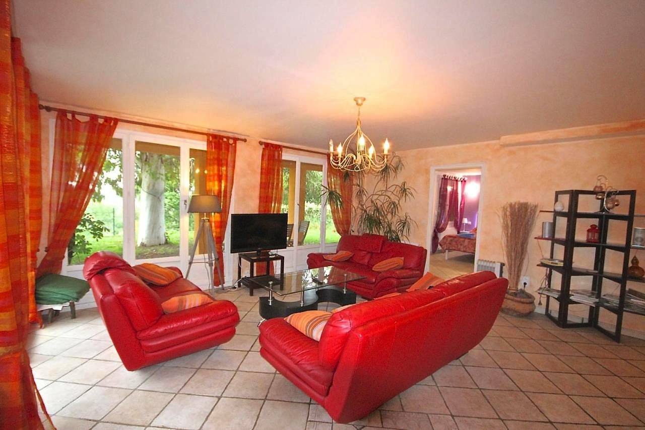 Three-Bedroom House in Ille-sur-Têt, Mittelmeerküste (Frankreich)