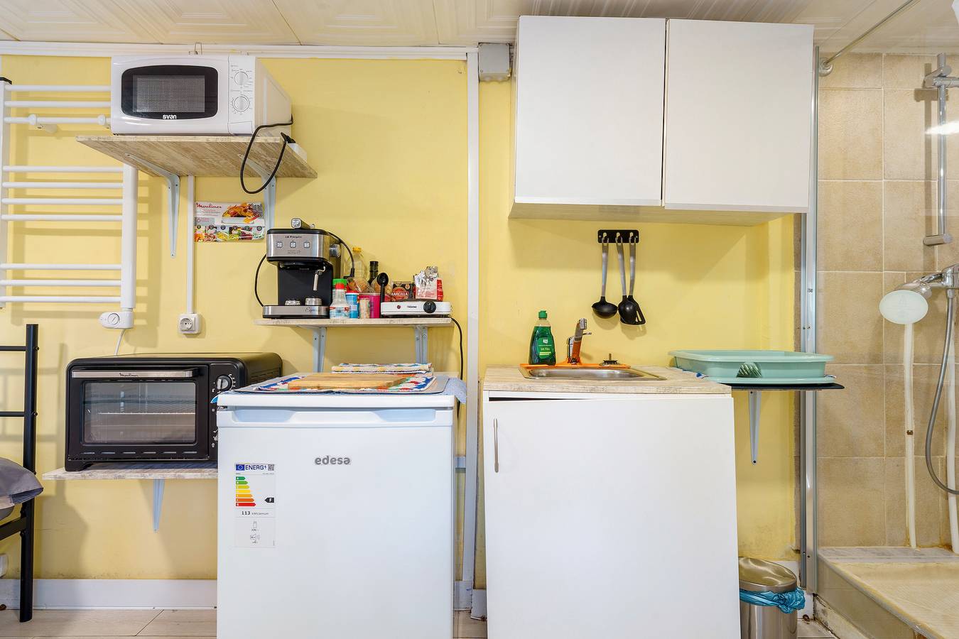 Estudio entero, Estudio 'Kandy 1' con terraza privada, Wi-Fi y aire acondicionado in Calafell, Costa Dorada