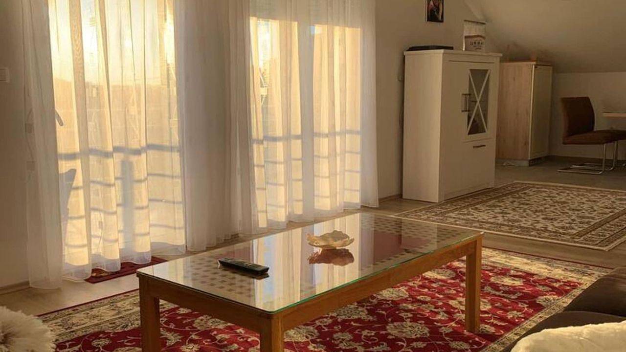 Ganze Ferienwohnung, Ferienwohnung für 4 Personen (95 m²) in Zadar in Zadar Stadt, Zadar (Kommun)