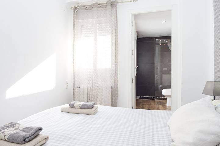 Appartement entier, Terrasse dans le centre de Grenade, avec parking et WIFI in Centro-Sagrario, Grenade