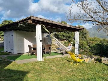 Gîte pour 4 personnes, avec jardin à Foce