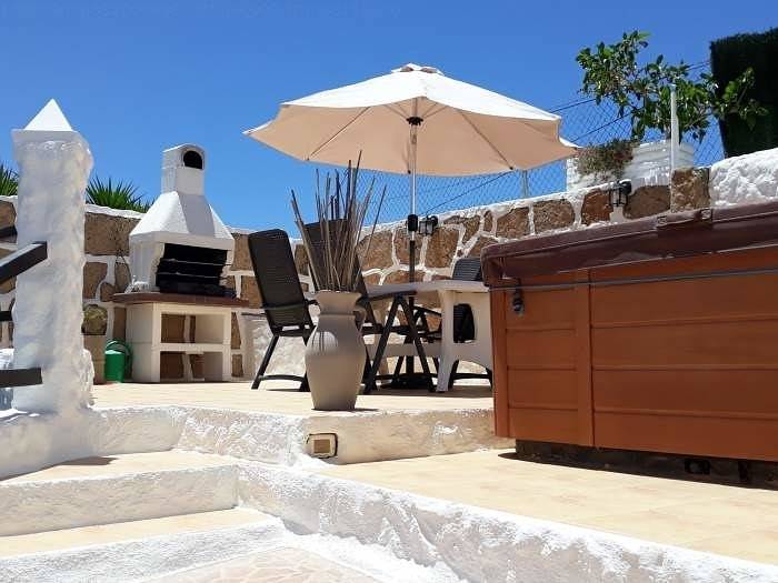 Ferienhaus mit Jacuzzi und Terrasse in Tamaide, San Miguel de Abona
