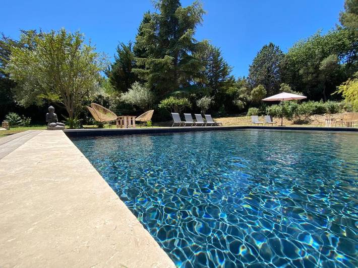Villa pour 8 personnes, avec piscine ainsi que jardin et vue à Le Beausset
