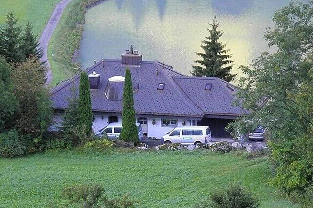 Engelberg/Titlis , large classic villa , ski chalet. in Engelberg, Canton Obvaldo