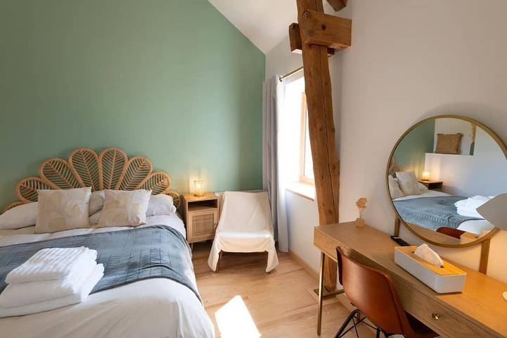 Location de vacances pour 6 personnes, avec jardin à Antrenas - 2