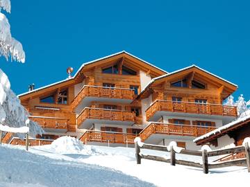 Cottage pour 7 personnes, avec sauna et balcon/terrasse ainsi que vue et balcon à Hérémence