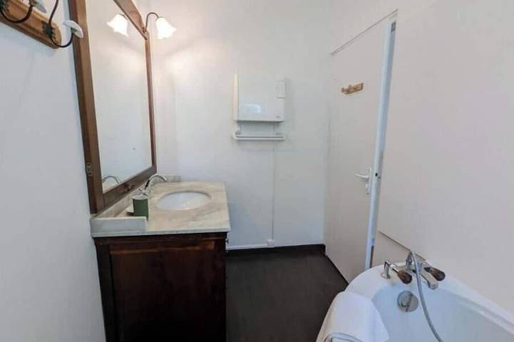 Gîte pour 6 personnes à Chadurie - 4