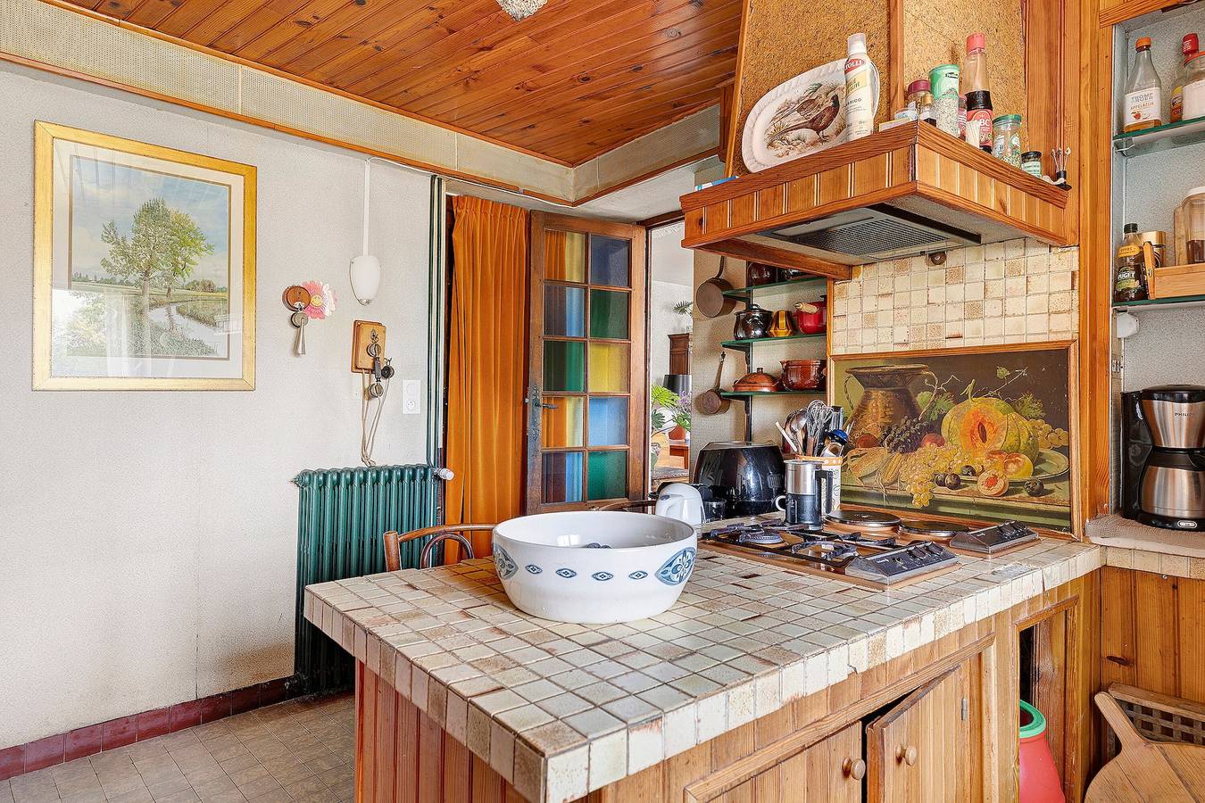 Casa 'La Maison Blanche' con terraza privada y wifi en la Creuse para 6 personas in Ahun, Región de Guéret