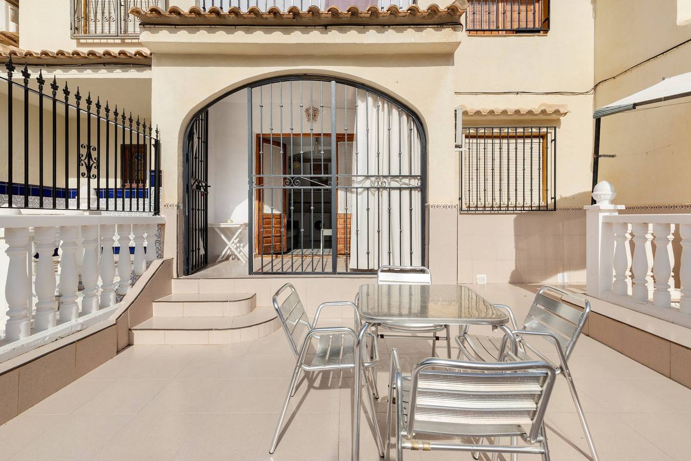 Apartamento entero, Apartamento 'Moreras' con piscina comunitaria y Wi-Fi in Puerto de Mazarrón, Mazarrón