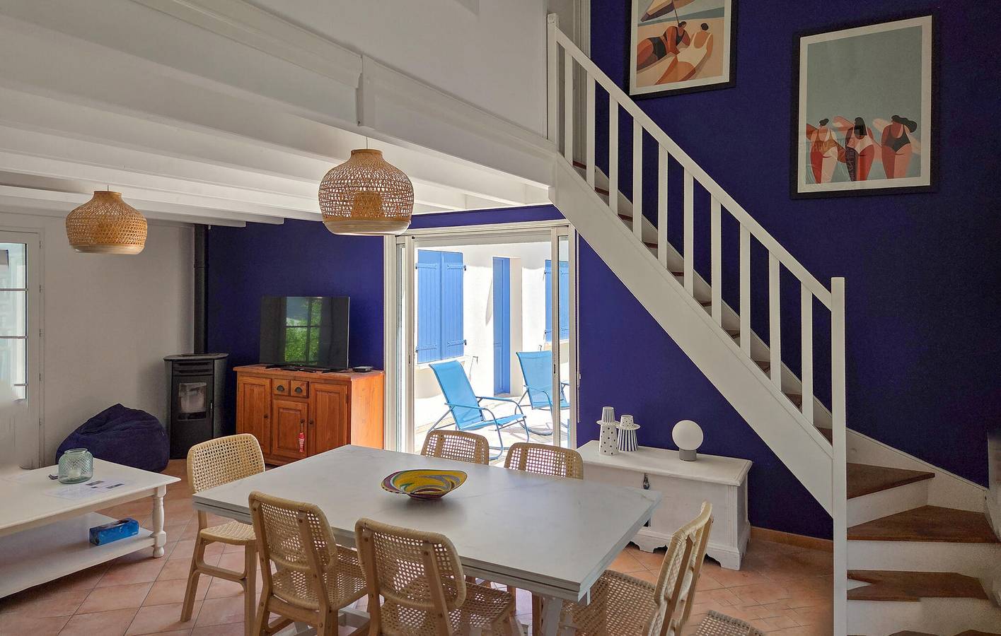Charmantes 1BR Apt: Parkplatz, TV, Garten, 600m zum Plage de Chaucre in Saint-Georges-d'Oléron, Côte de Beauté