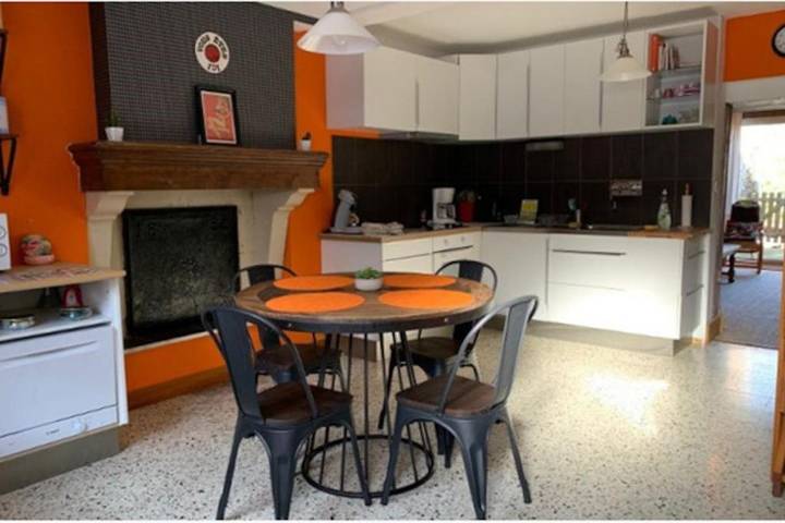 Location de vacances pour 3 personnes, avec terrasse à Les Hautes-Rivières - 3