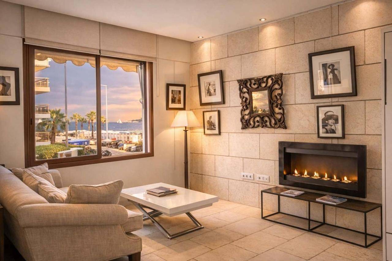 Appartement entier, Palm Paradise # Luxe - Vue Mer - Port et Plage à Pied in Cannes, Côte méditerranéenne (France)