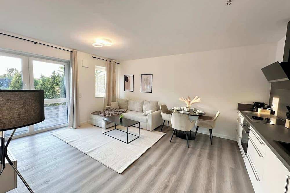 Ganze Wohnung, 2Br - Wohnung | Parkplatz | Haustiere ok in Henstedt-Ulzburg, Kreis Segeberg