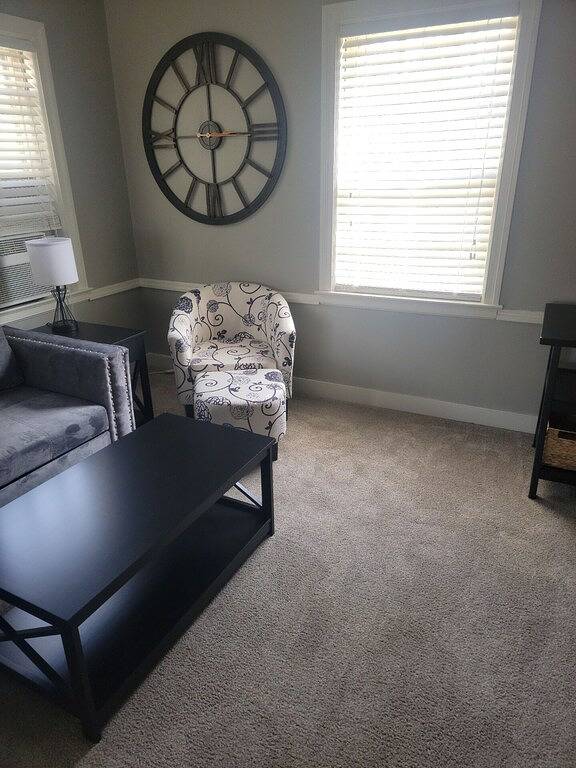 Vacation rental for 3 people, with yard in Sioux Falls