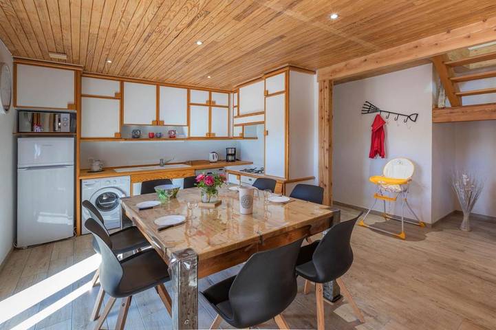 Location de vacances pour 4 personnes, avec vue et terrasse à Saint-Jean-Saint-Nicolas - 2
