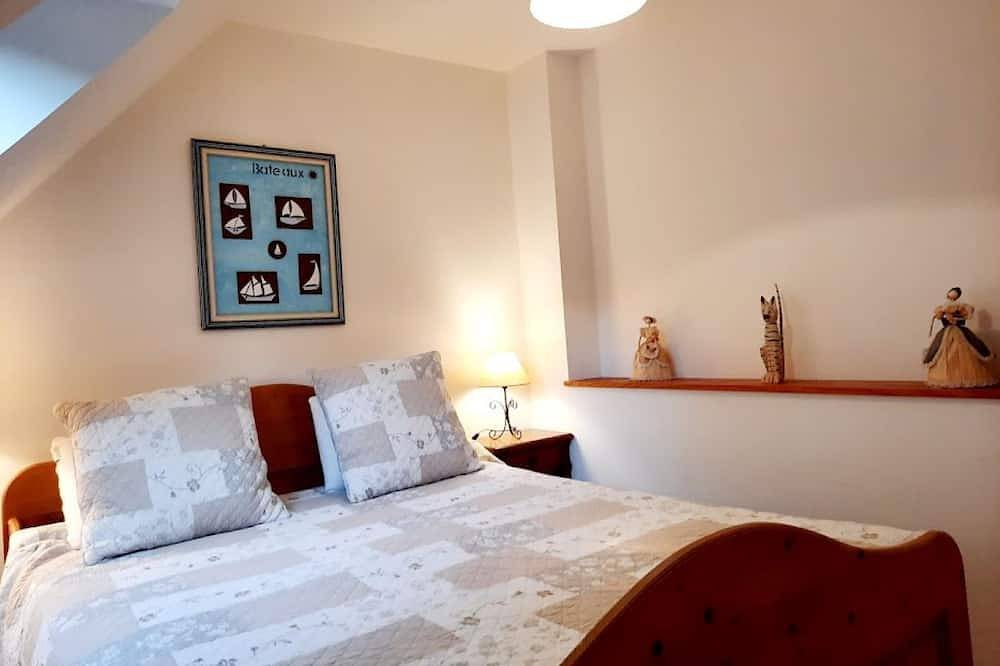 Entire apartment, 3-star gite in Pont-Aven, Côte de Cornouaille