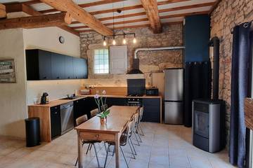 Gîte pour 7 personnes, avec jardin et terrasse à Villeveyrac