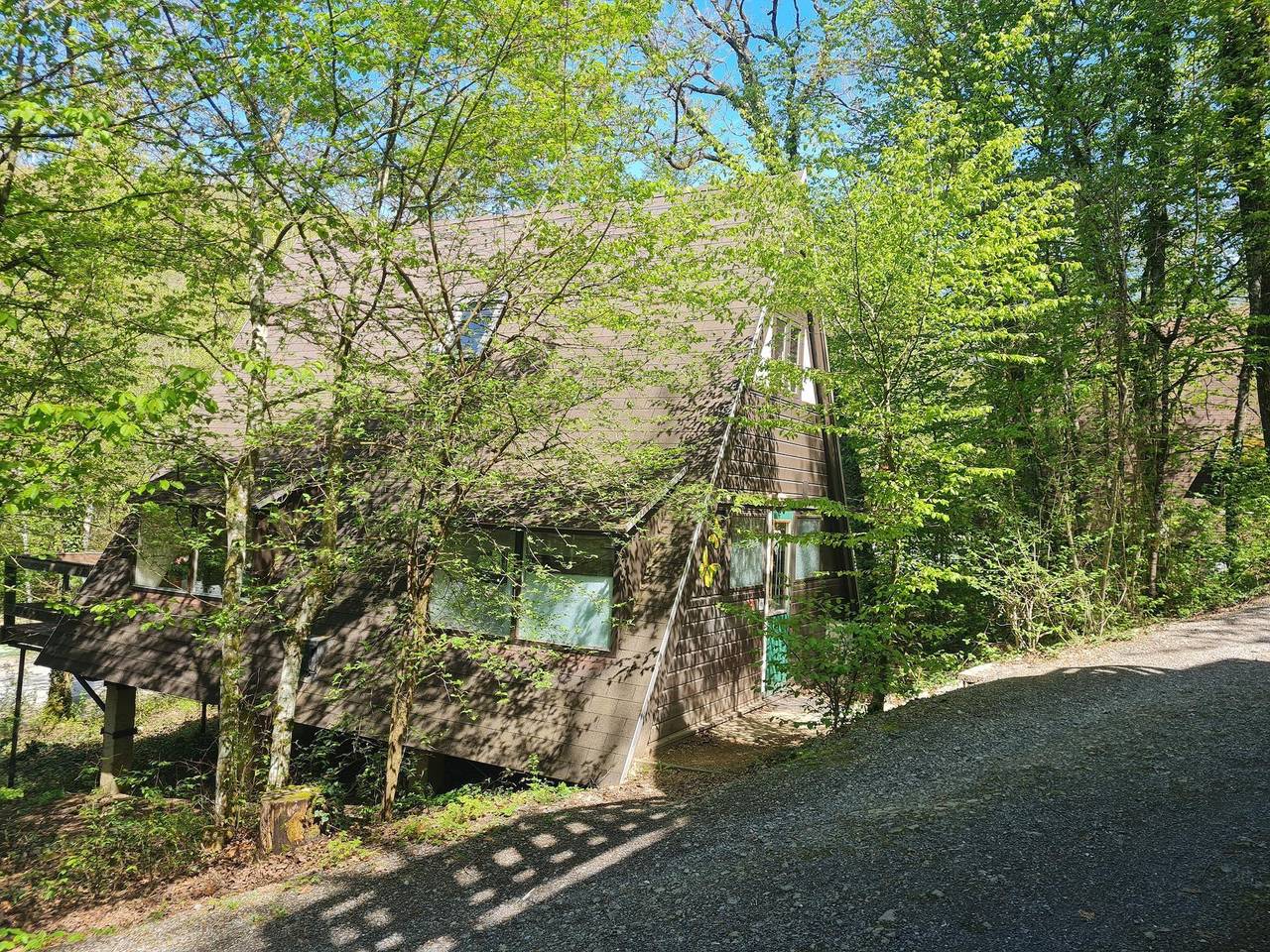 Serene Vacation Chalet in Durbuy in Grandhan, Durbuy