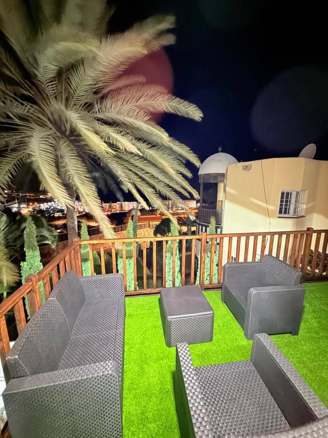 Casa rural para 8 personas, con jacuzzi y jardín además de piscina y balcón en San Agustín  - 4