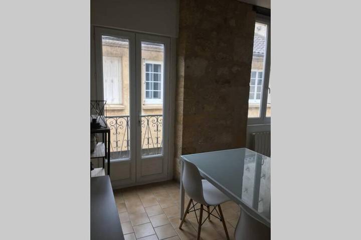 Gîte pour 5 personnes, avec balcon, animaux acceptés à Gourdon - 4