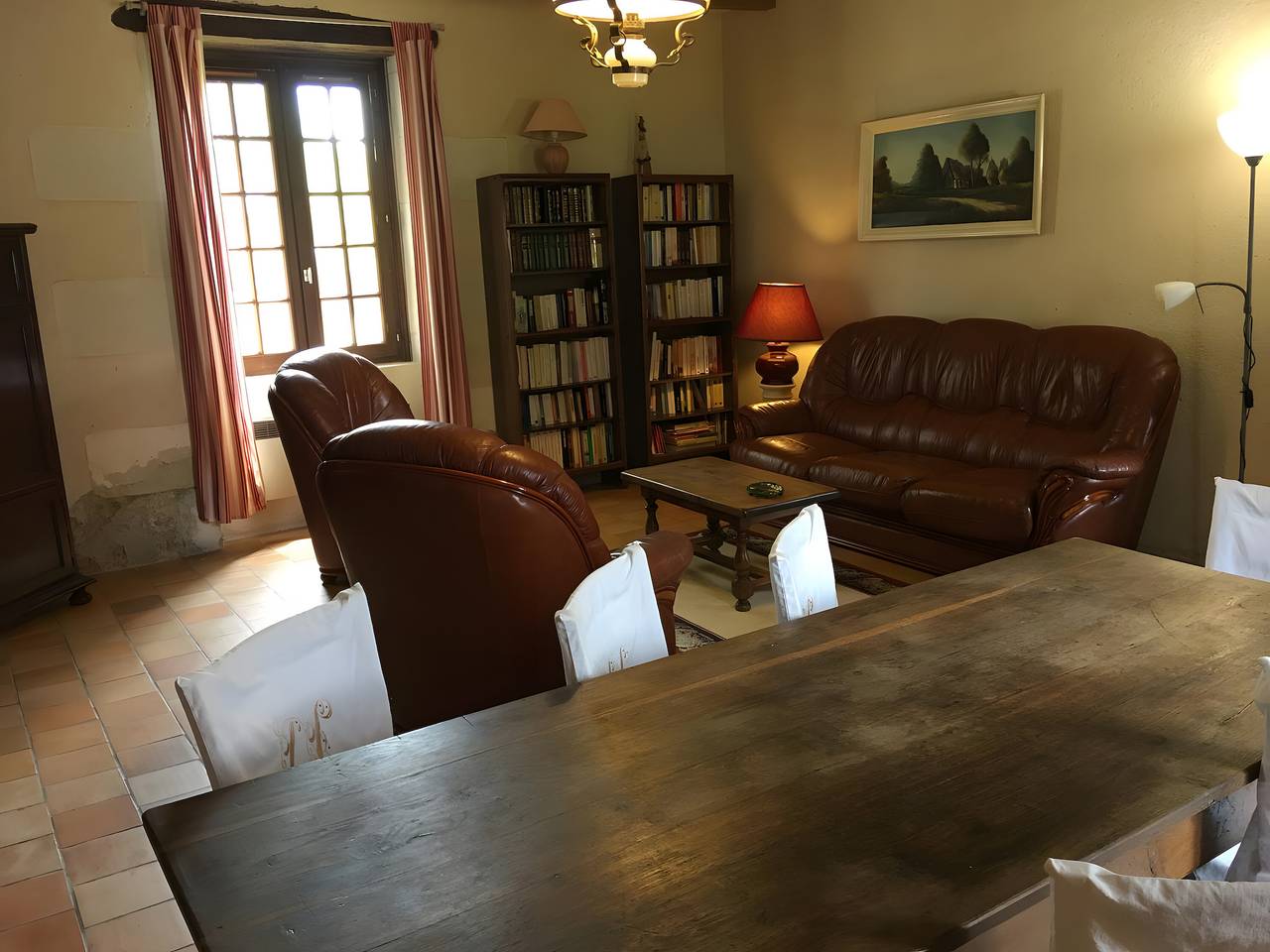 Maison de campagne 'Vallon' avec piscine partagée, terrasse privée et Wi-Fi in Paroisse Saint-Damien-en-Châtelleraudais, Vienne (France)