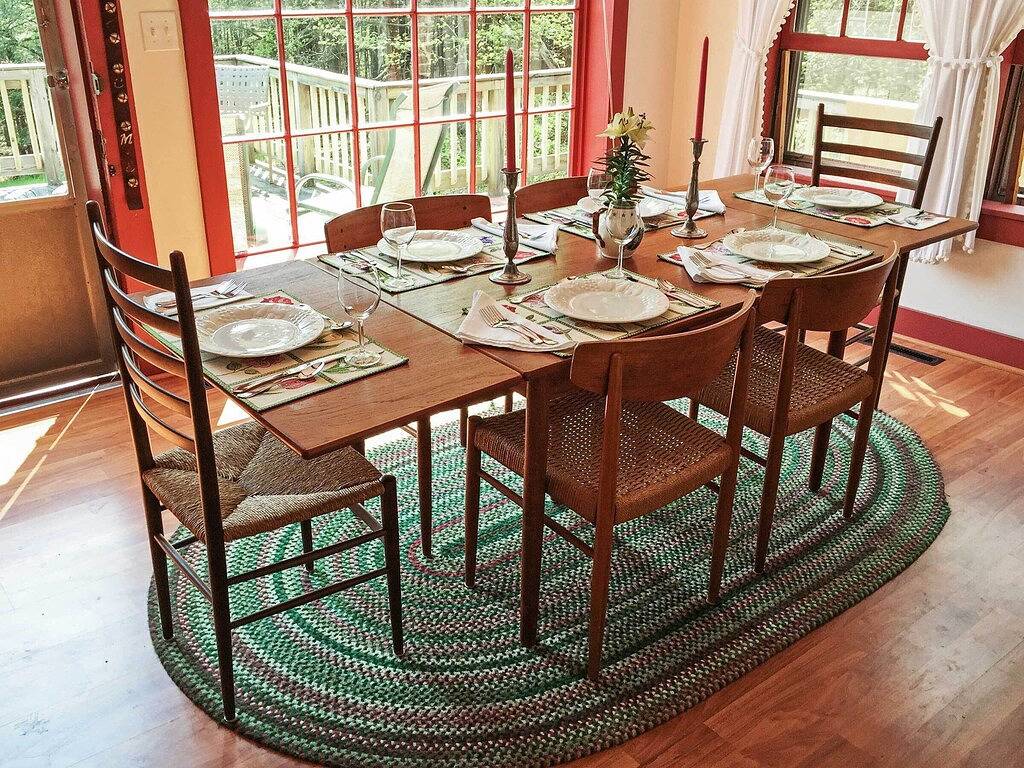 Ruhige 3Br Stockbridge House w / Private Deck in Stockbridge, Berkshire County