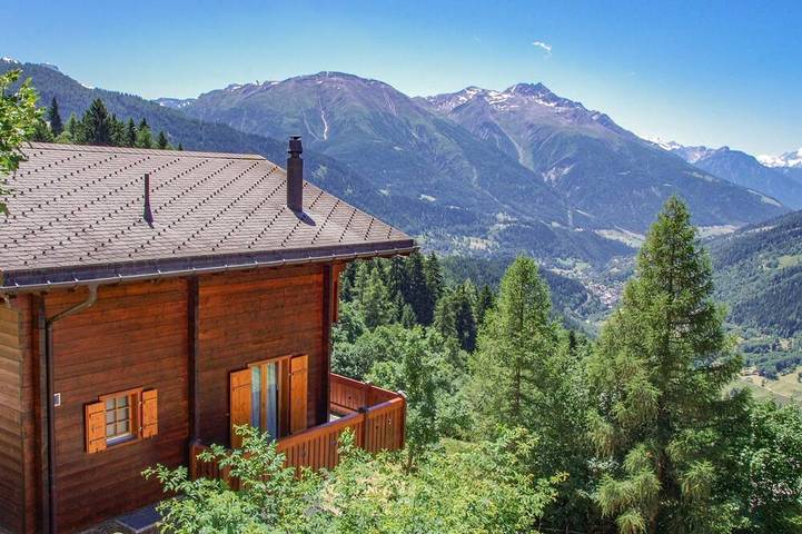 Chalet für 8 Personen, mit Garten in Bellwald