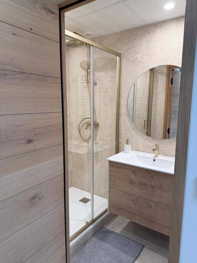 Appartement entier, Charmant, appartement in Neuville-sur-Saône, Lyon et ses environs