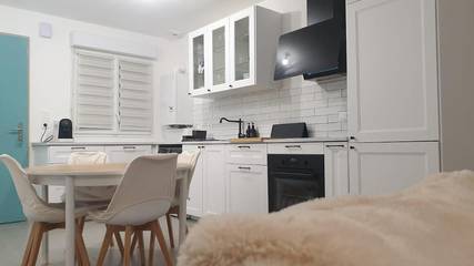 Location de vacances pour 5 personnes, avec terrasse à Lons