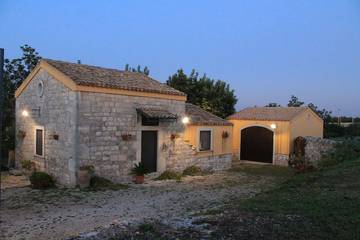 Agriturismo per 3 Persone in Modica, Provincia di Ragusa, Foto 2
