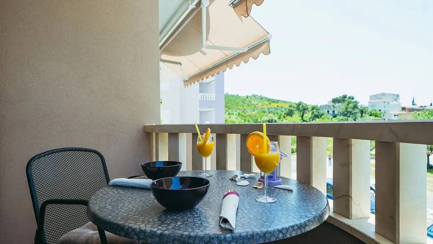 Studioleilighet for 2 personer, med badebasseng - 1