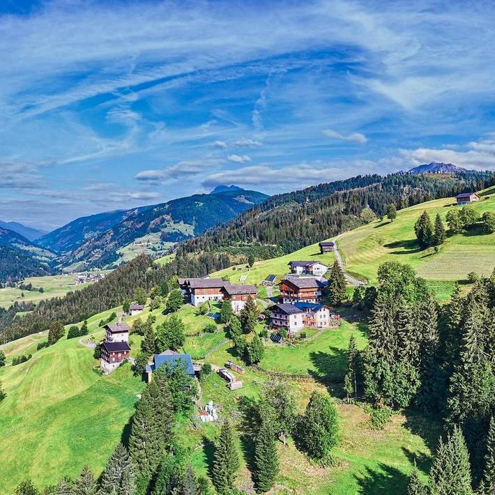 Ferienwohnung für 4 Personen, mit Terrasse und Garten sowie Ausblick in Lesachtal