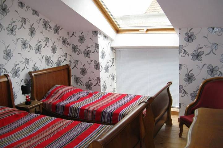 Casa independiente en un pueblo con tiendas etiquetadas 3 estrellas in Sarrey, Alto Marne