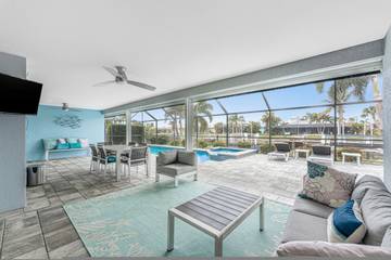 Vacation Rental for 9 Guests in Punta Gorda Isles, Punta Gorda, Picture 1