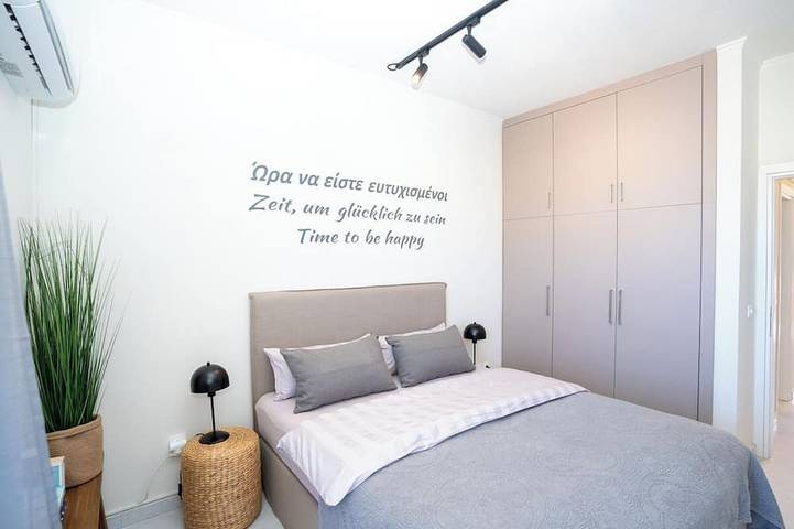 Ganze Wohnung, Modernes zentrales Apartment für Paare mit 2 Balkonen - stilvoll erholen in Rhodos Stadt, Rhodos