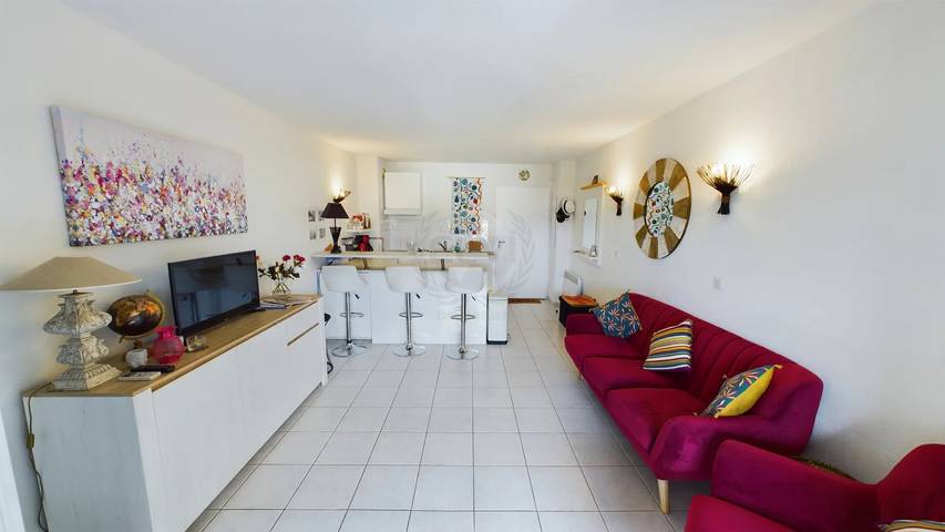 Gîte pour 4 personnes, avec balcon, adapté aux familles à Le Plan-de-la-Tour - 4