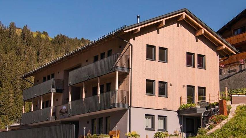 Appartement de vacances pour 6 personnes, avec terrasse, animaux acceptés