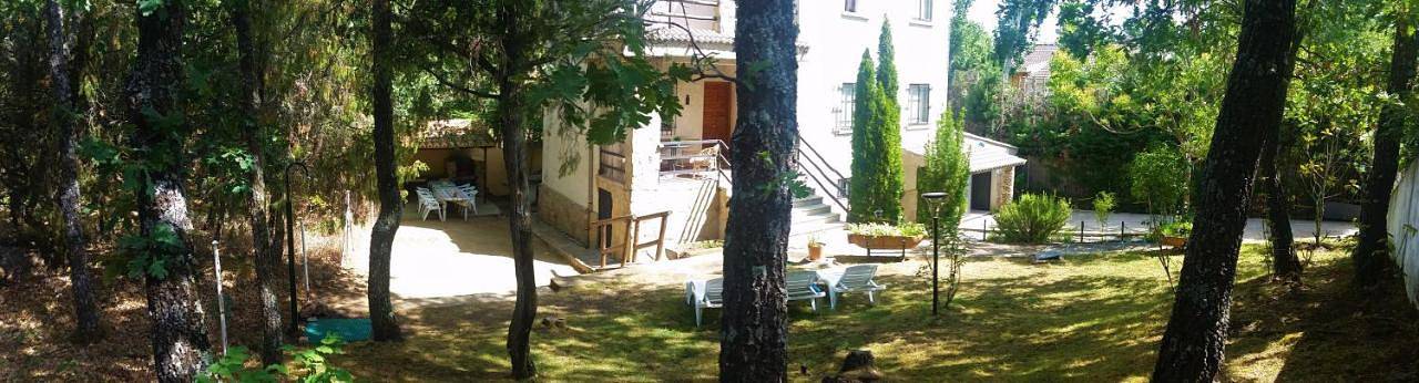 Casa de vacaciones para 16 personas, con piscina además de jardín y vistas, Familias con niños - 1