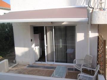 Gîte pour 3 personnes, avec jardin et terrasse dans Plage des Conches