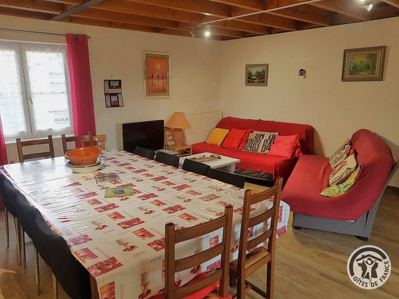Gîte de Glay in Saint-Germain-Nuelles, Beaujolais