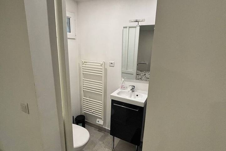 Chambre dans maison d'hote in Sainte-Geneviève-des-Bois, Essonne